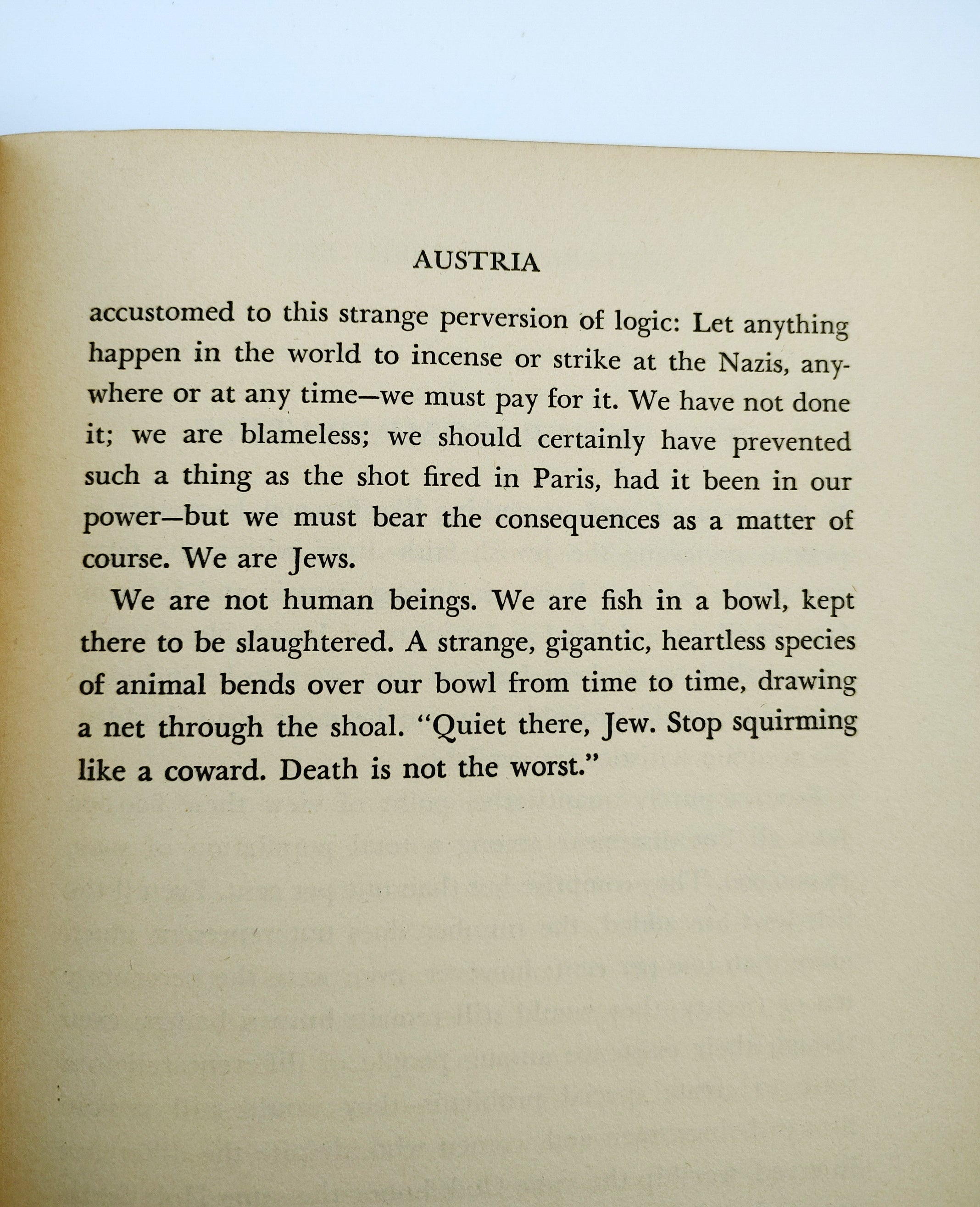 Text page on Nazi torture of the Jews from the first edition of Konrad Heiden's The New Inquisition (1939)