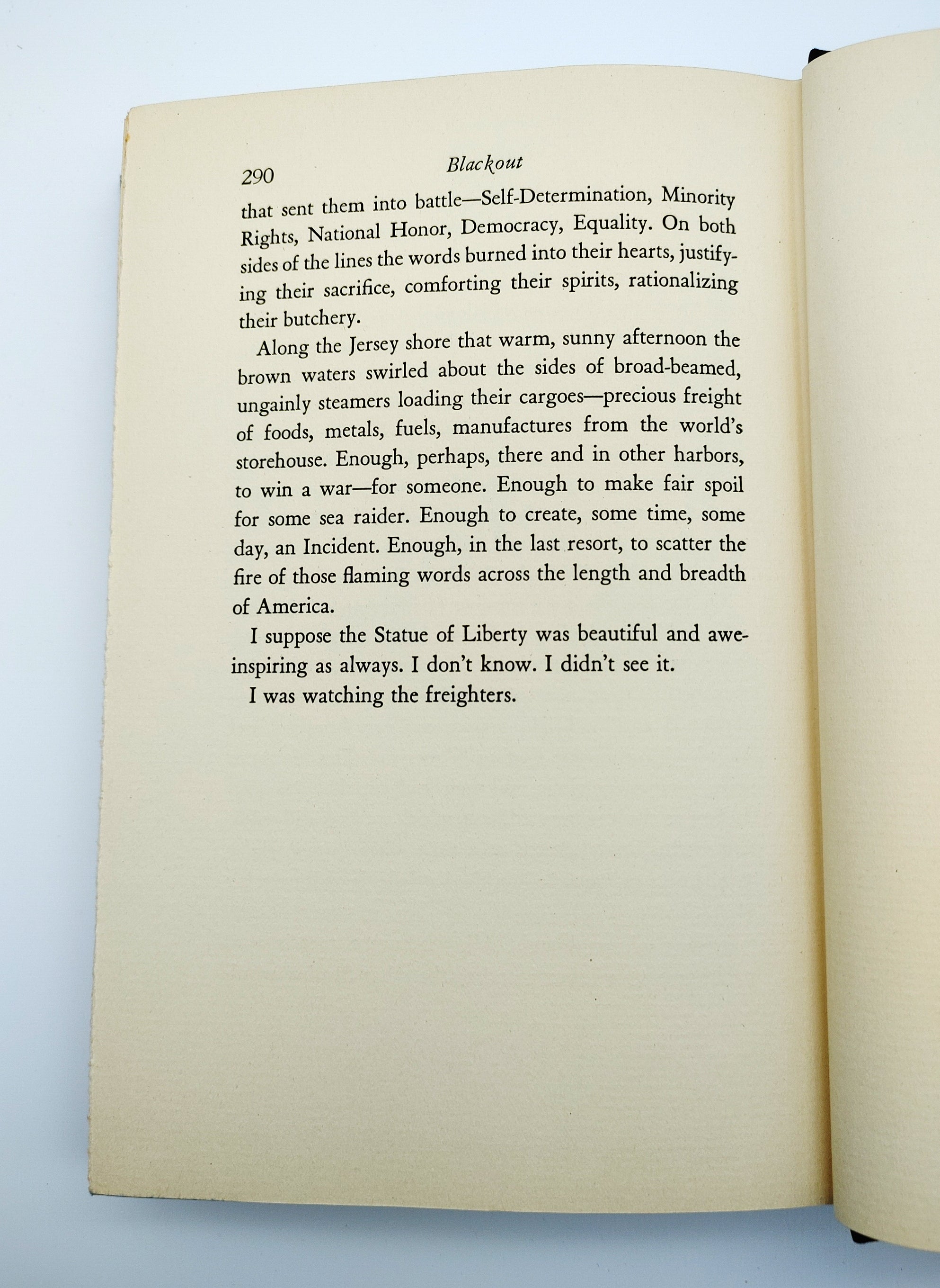 Chapter on returning to New York from Earle's Blackout (1939)